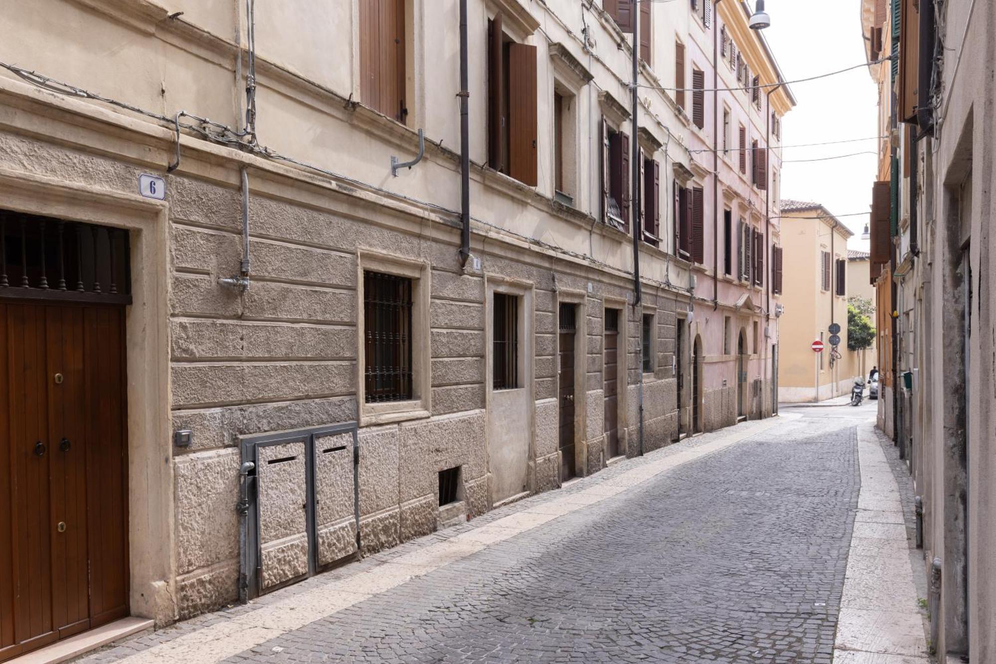 Anticavalle Intero Appartamento ヴェローナ エクステリア 写真